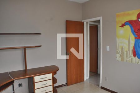 Apartamento à venda com 98m², 3 quartos e 1 vagaQuarto 2 - Armários