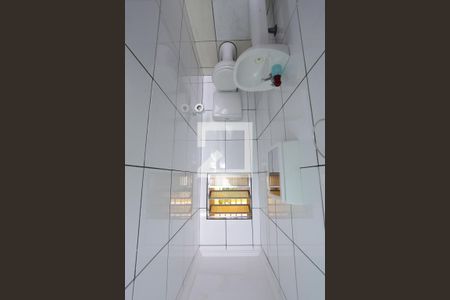 Casa de condomínio à venda com 100m², 3 quartos e 2 vagasBanheiro