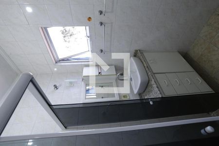 Casa de condomínio à venda com 100m², 3 quartos e 2 vagasBanheiro