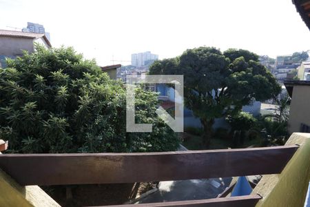 Casa de condomínio à venda com 100m², 3 quartos e 2 vagasSacada