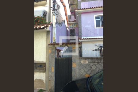 Casa para alugar com 250m², 4 quartos e 2 vagas Casa para alugar com 250m², 4 quartos e 2 vagasEntrada