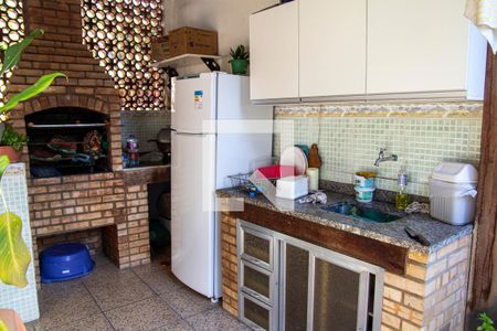 Casa para alugar com 250m², 4 quartos e 2 vagas Casa para alugar com 250m², 4 quartos e 2 vagasChurrasqueira
