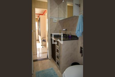 Casa para alugar com 250m², 4 quartos e 2 vagas Casa para alugar com 250m², 4 quartos e 2 vagasBanheiro 1