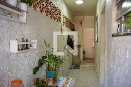 Casa para alugar com 250m², 4 quartos e 2 vagas Casa para alugar com 250m², 4 quartos e 2 vagasCorredor de entrada