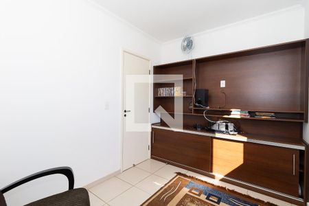 Casa de condomínio à venda com 150m², 4 quartos e 6 vagasQuarto 3