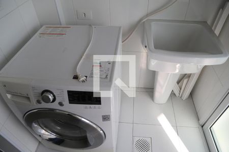 Apartamento para alugar com 107m², 2 quartos e 1 vagaÁrea de Serviço