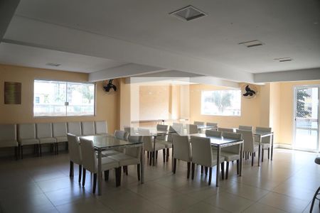 Apartamento para alugar com 107m², 2 quartos e 1 vagaÁrea comum - Salão de festas