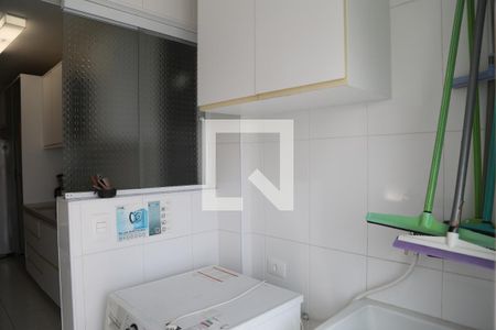 Apartamento para alugar com 107m², 2 quartos e 1 vagaÁrea de Serviço