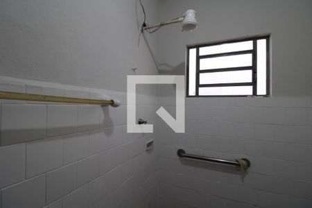 Casa para alugar com 110m², 2 quartos e 2 vagasBanheiro