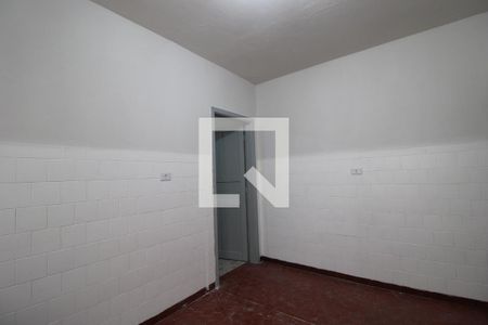 Casa para alugar com 110m², 2 quartos e 2 vagasCozinha