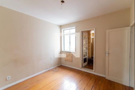 Apartamento para alugar com 230m², 3 quartos e sem vaga Apartamento para alugar com 230m², 3 quartos e sem vagaSuíte