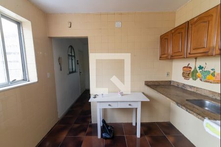 Apartamento para alugar com 230m², 3 quartos e sem vaga Apartamento para alugar com 230m², 3 quartos e sem vagaCozinha