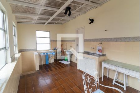 Apartamento para alugar com 230m², 3 quartos e sem vaga Apartamento para alugar com 230m², 3 quartos e sem vagaÁrea de Serviço