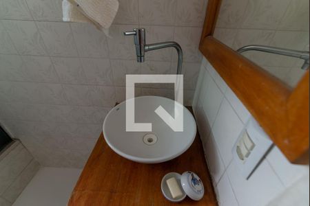 Apartamento para alugar com 230m², 3 quartos e sem vaga Apartamento para alugar com 230m², 3 quartos e sem vagaBanheiro Social