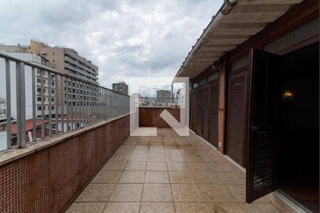 Apartamento para alugar com 230m², 3 quartos e sem vaga Apartamento para alugar com 230m², 3 quartos e sem vagaTerraço
