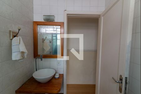 Apartamento para alugar com 230m², 3 quartos e sem vaga Apartamento para alugar com 230m², 3 quartos e sem vagaBanheiro Social