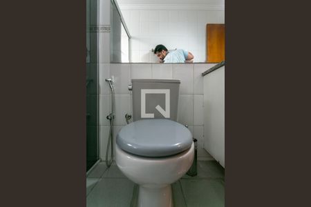 Apartamento à venda com 120m², 3 quartos e 2 vagas Apartamento à venda com 120m², 3 quartos e 2 vagasBanheiro