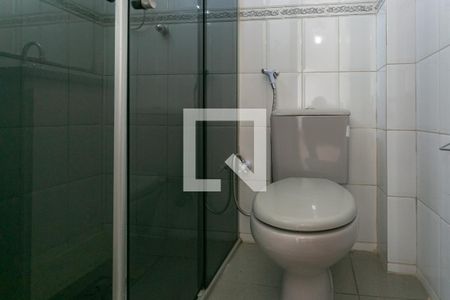 Apartamento à venda com 120m², 3 quartos e 2 vagas Apartamento à venda com 120m², 3 quartos e 2 vagasBanheiro da Suíte