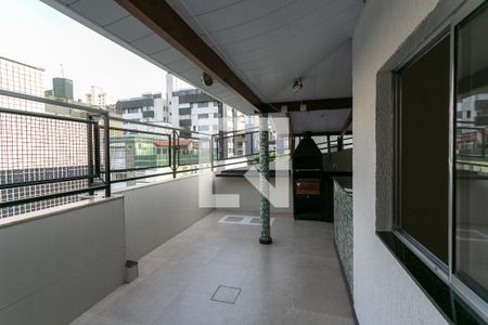 Apartamento à venda com 120m², 3 quartos e 2 vagas Apartamento à venda com 120m², 3 quartos e 2 vagasÁrea Externa