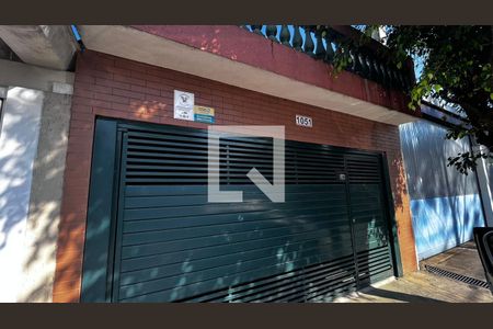 Casa à venda com 135m², 4 quartos e 2 vagasFachada