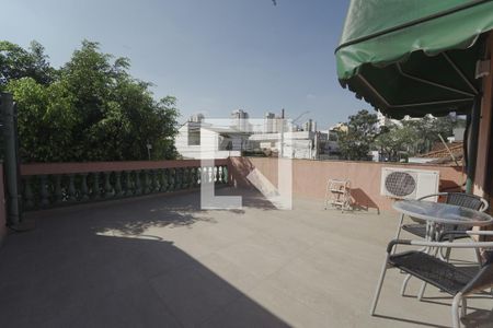 Casa à venda com 135m², 4 quartos e 2 vagasSacada