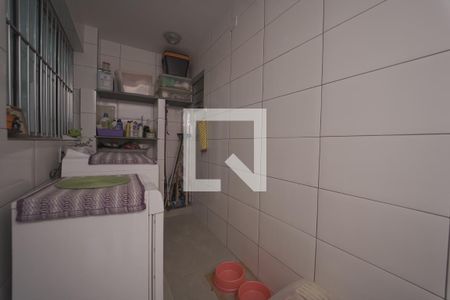 Casa à venda com 135m², 4 quartos e 2 vagasÁrea de Serviço