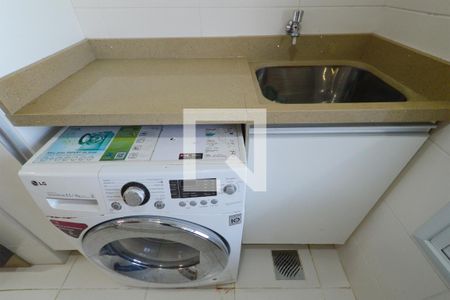 Apartamento para alugar com 65m², 2 quartos e 1 vaga Apartamento para alugar com 65m², 2 quartos e 1 vagaÁrea de serviço