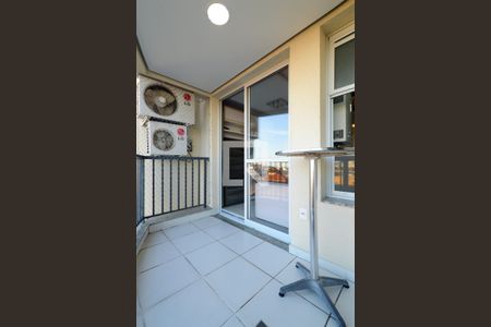 Varanda de apartamento para alugar com 2 quartos, 65m² em Jardim Cidade de Florianópolis, São José