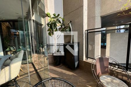 Apartamento à venda com 82m², 2 quartos e 2 vagas Apartamento à venda com 82m², 2 quartos e 2 vagasSacada