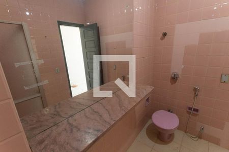 Apartamento à venda com 140m², 3 quartos e sem vaga Apartamento à venda com 140m², 3 quartos e sem vagaBanheiro da Suíte 1