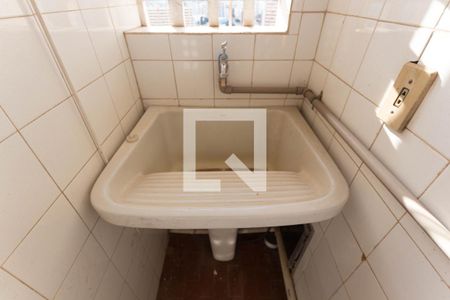 Apartamento à venda com 140m², 3 quartos e sem vaga Apartamento à venda com 140m², 3 quartos e sem vagaCozinha e Área de Serviço