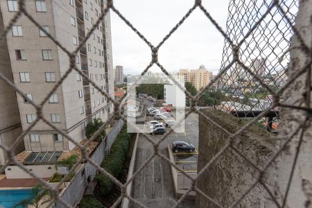 Apartamento à venda com 49m², 2 quartos e 1 vagaVista da cozinha e da área de serviço