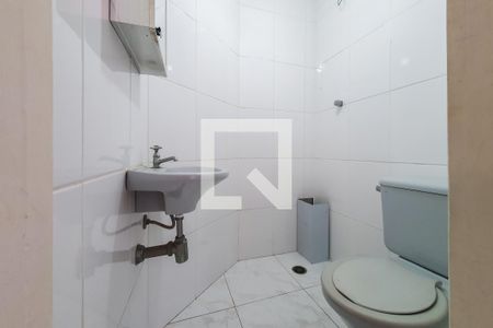 Apartamento para alugar com 70m², 3 quartos e 2 vagasBanheiro de Serviço