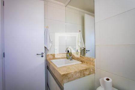 Apartamento à venda com 65m², 3 quartos e 2 vagasBanheiro do quarto 1