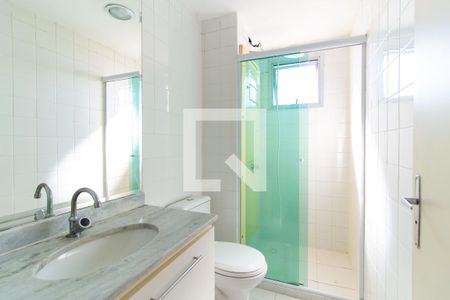 Banheiro de apartamento à venda com 2 quartos, 50m² em Vila Moreira, São Paulo