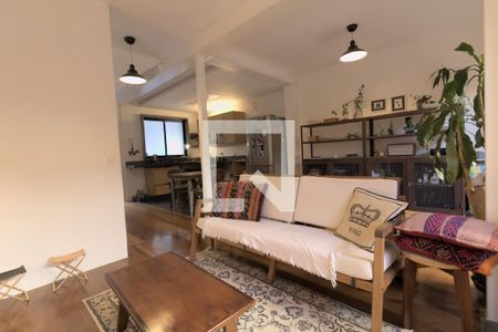 Sala de casa à venda com 2 quartos, 120m² em Vila Pompéia, São Paulo