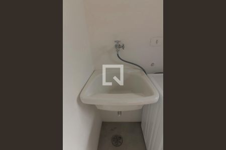 Casa à venda com 120m², 2 quartos e 1 vagaÁrea de Serviço