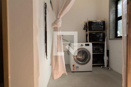 Casa à venda com 120m², 2 quartos e 1 vagaÁrea de Serviço