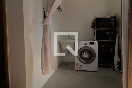 Casa à venda com 120m², 2 quartos e 1 vagaÁrea de Serviço