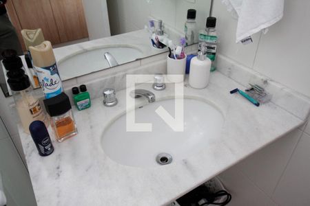 Apartamento para alugar com 59m², 2 quartos e 1 vagaBanheiro da  Suíte