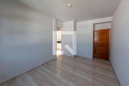 Sala de apartamento para alugar com 3 quartos, 62m² em Padre Eustáquio, Belo Horizonte