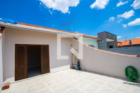 Casa para alugar com 120m², 2 quartos e 2 vagasVaranda do quarto 2