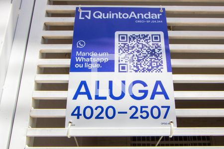 Casa para alugar com 120m², 2 quartos e 2 vagasPlaquinha instalada na fachada