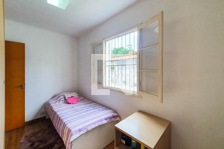 Casa à venda com 117m², 3 quartos e 2 vagasQuarto 2