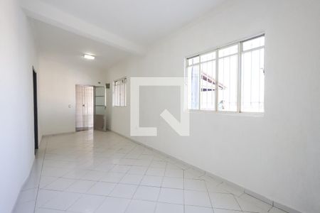 Casa para alugar com 4 quartos, 150m² em Vila Miriam, São Paulo