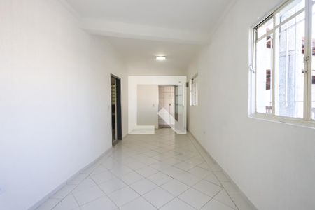 Casa para alugar com 4 quartos, 150m² em Vila Miriam, São Paulo