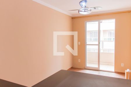Sala de apartamento para alugar com 2 quartos, 48m² em Jardim Vista Alegre, Ferraz de Vasconcelos