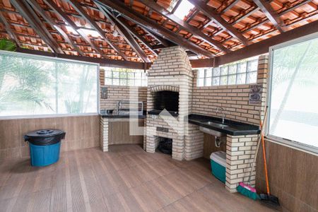 Apartamento à venda com 71m², 3 quartos e 1 vaga Apartamento à venda com 71m², 3 quartos e 1 vagaÁrea comum - Churrasqueira