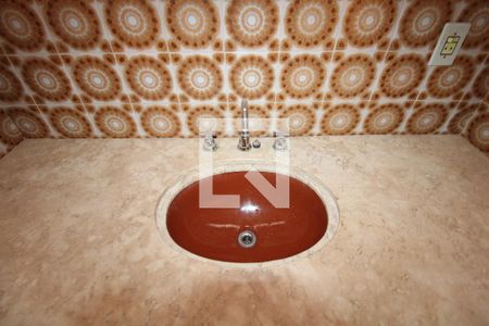 Casa à venda com 190m², 3 quartos e 3 vagasBanheiro Social