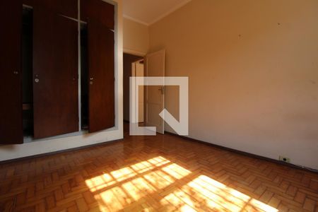 Casa à venda com 190m², 3 quartos e 3 vagasQuarto 2
